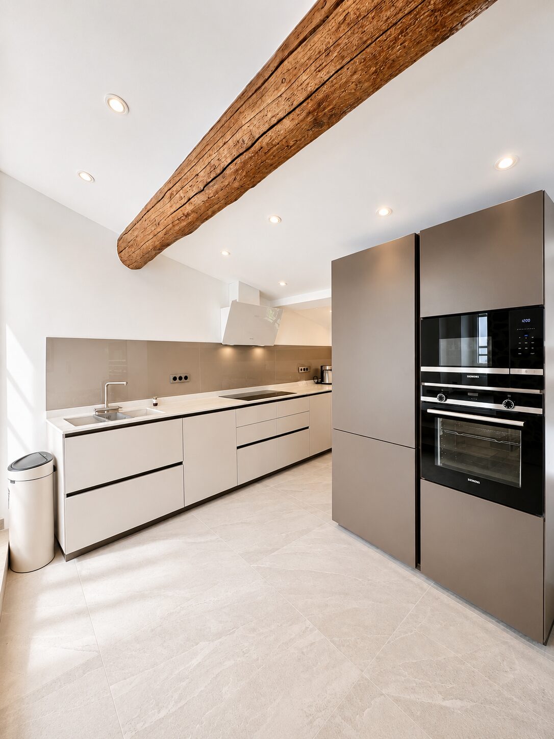 Cuisine, poutre apparente