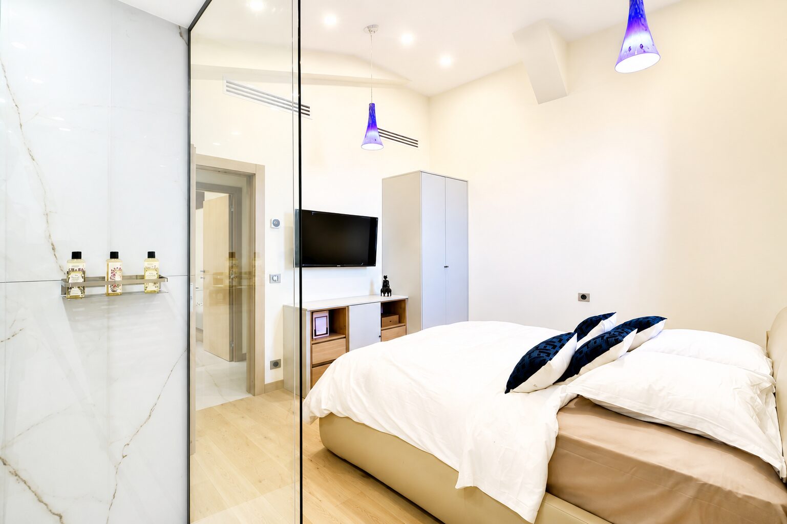 Suite 2, salle de bain marbre